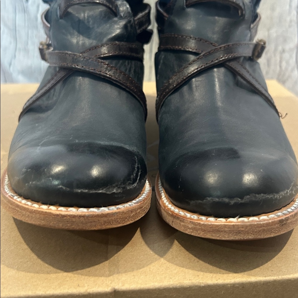 Freebird by Steven Stair Navy Blue Denim Buckle Ankle Boots Size 10 - Picture 15 of 16